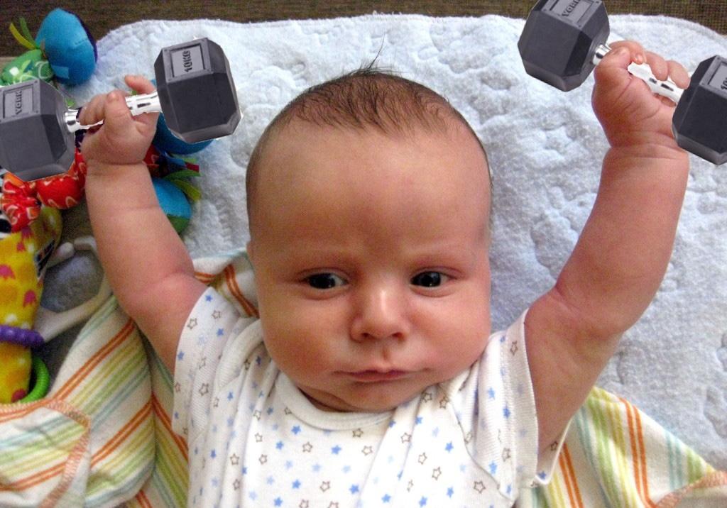  - Funny-Baby-practicing-Weight-Lifting-Wallpaperx